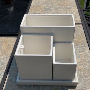 RED ENVELOPE 4 Piece Herb Planter Set White